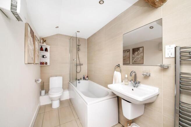 HOUSE BATHROOM