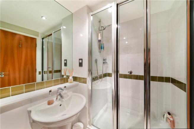 Flat For Sale Se18