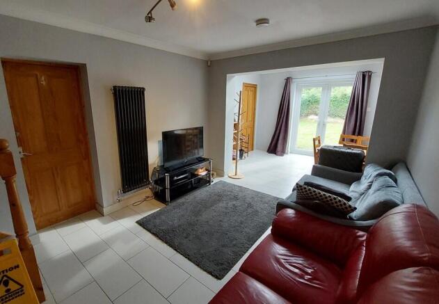 1 bed House Share to rent Image 7