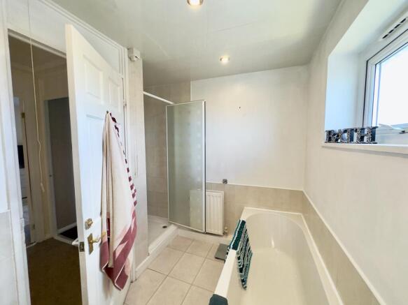 2 bed Terraced for sale Image 9