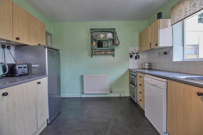 69 Calver crescent 13.jpg