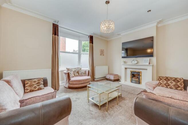 LIVING ROOM, KITCHEN AND DINING ROOMS