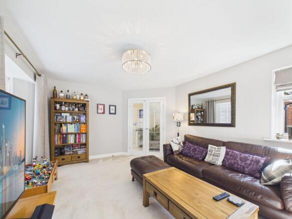 4 bed Detached for sale Image 5
