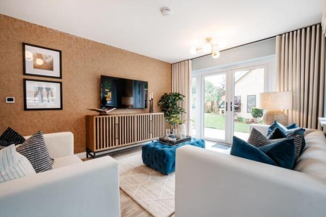 Farehurst Park, 4 bed show home, living