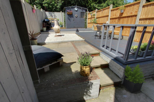 Photo 19