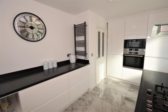 Richmond Road, Upton (19)Kitchen