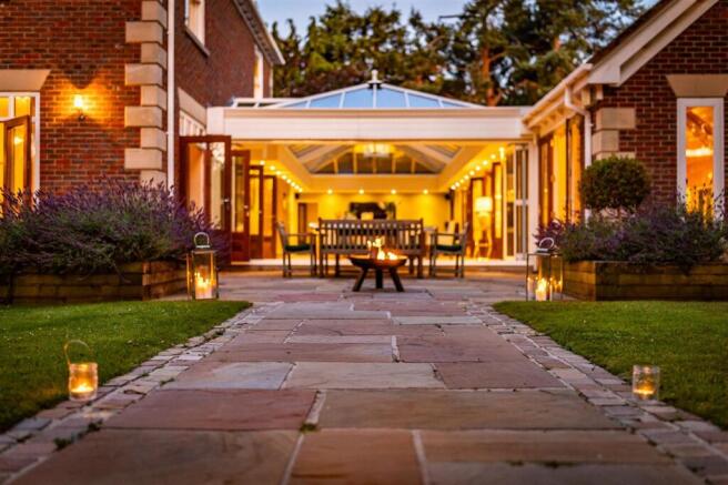 3 The Woodlands, The Grange, Hartford, Cheshire, CW8 1GJ photo 4