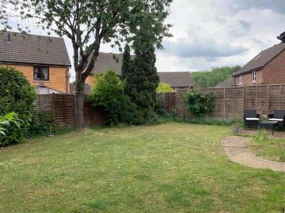 Leith View, North Holmwood, RH5 photo 4