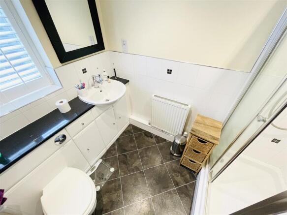 Ensuite Shower Room