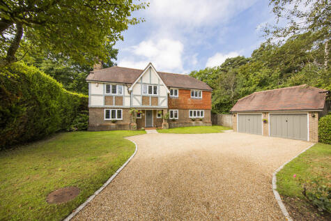 Pinewood Chase, Crowborough