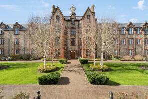 10, Gilbert Scott Court, Amersham HP7 0AP