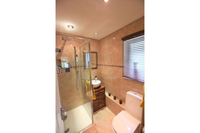 Master En-suite
