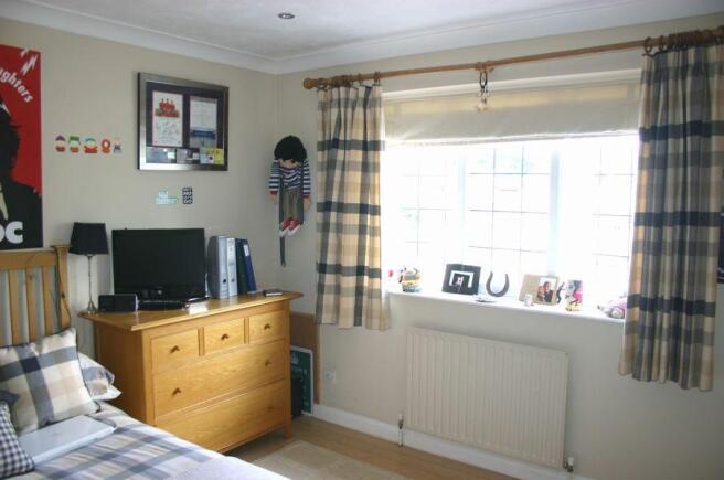 Photo 8
