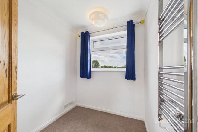 3 bed Semi-Detached for sale Image 10
