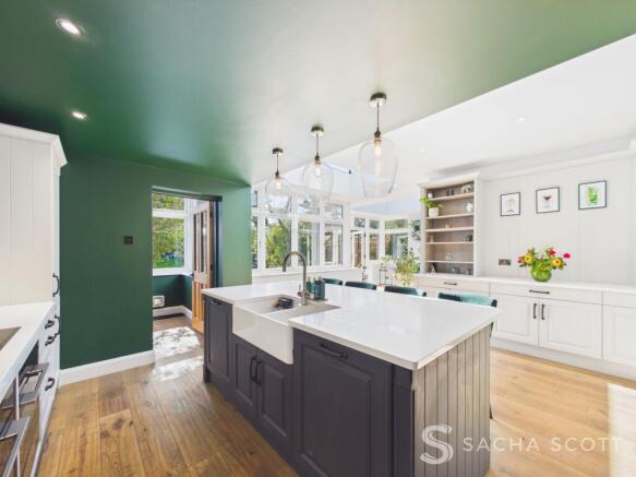 Kitchen / Breakfast Room