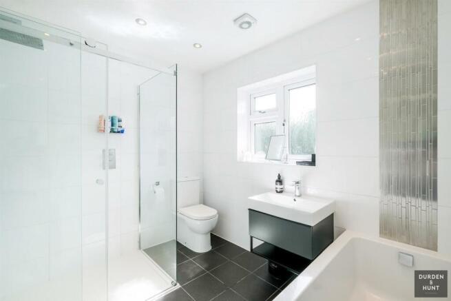 lyndhurst rise-11_1.jpg