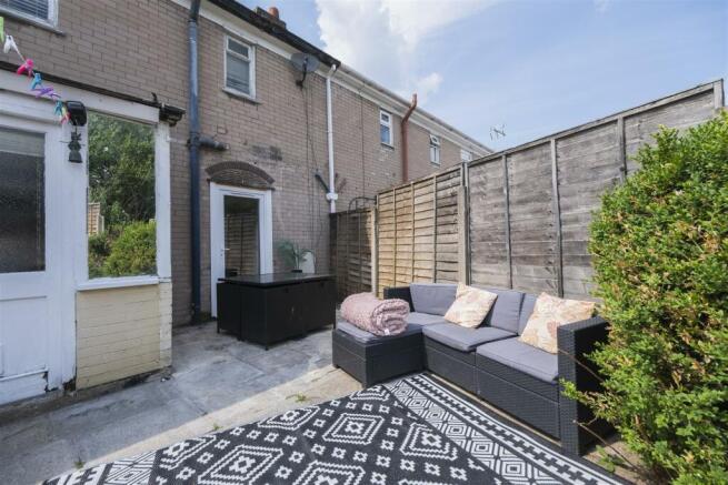 32 Owley Wood Road-2-009.JPG