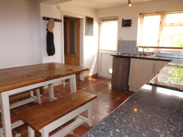 Kitchen/breakfast ro