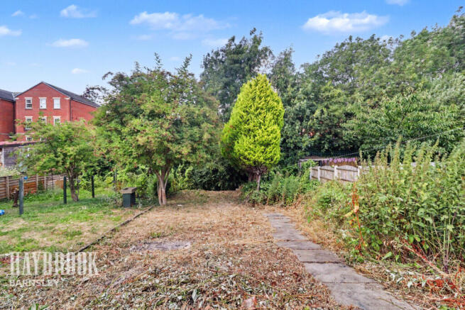 2 bed Terraced for sale Image 11