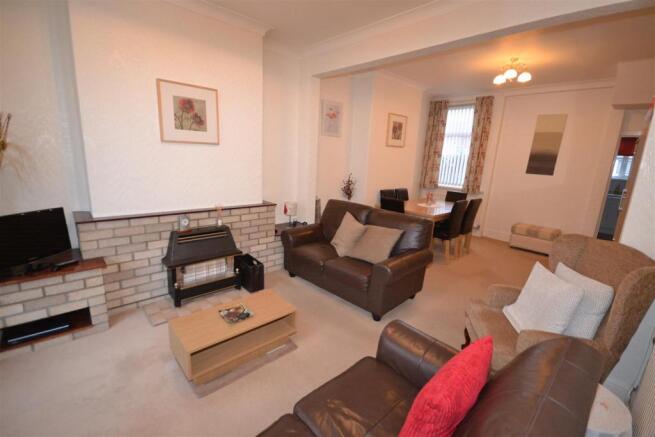 Living/Dining Room
