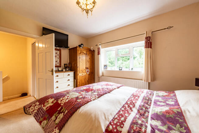 5AmbarrowCrescent-8