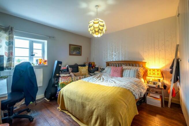 Bramley Cottage-2...