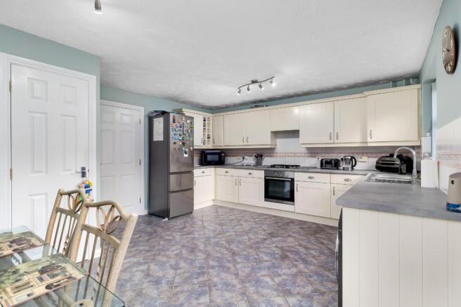 Howard Close, Haverhill photo 4