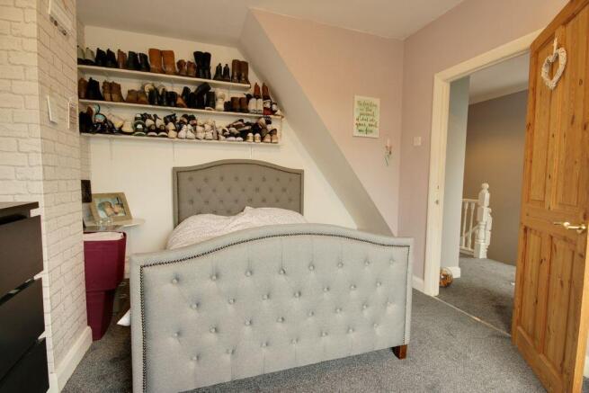 Bedroom 2 (Double)