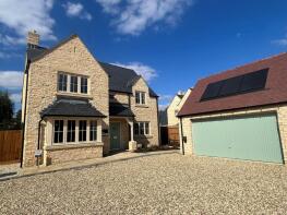 5, Dukes Field, Cirencester GL7 5PQ