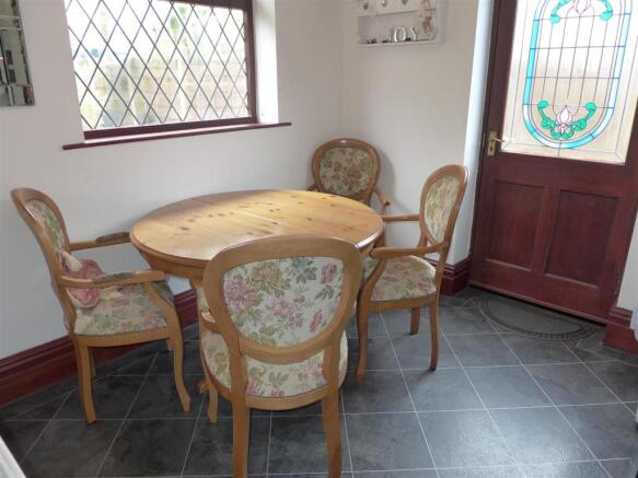 Breakfast Room