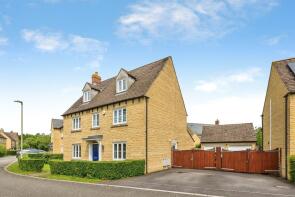 5, Chestnut Close, Carterton OX18 1HG
