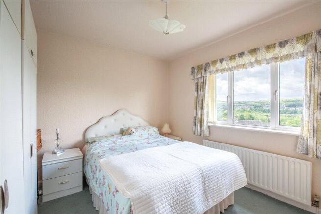 3 bed Semi-Detached for sale Image 8