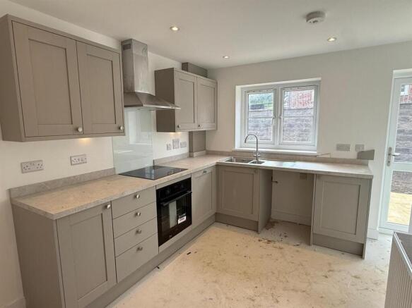 Plot 309 kitchen 1.jpeg