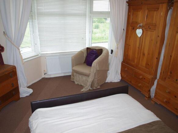 Bedroom One (3)