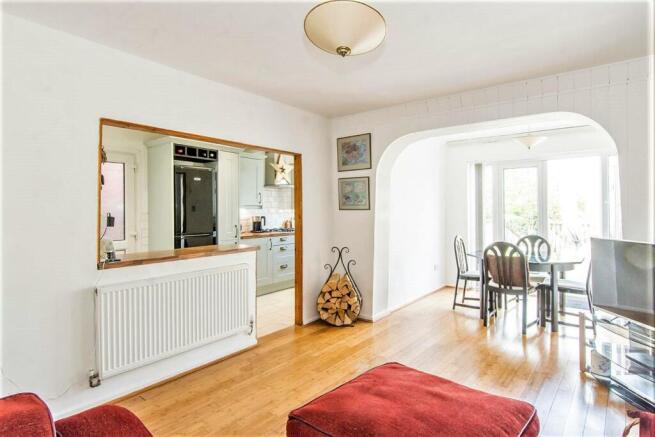 Sitting/Dining Room