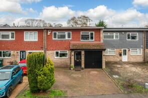 77, Valley Walk, Rickmansworth WD3 3TQ