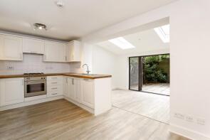 14, Cheryls Close, London SW6 2AX