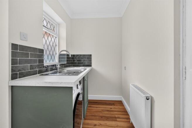 3 bed Detached Bungalow for sale Image 7
