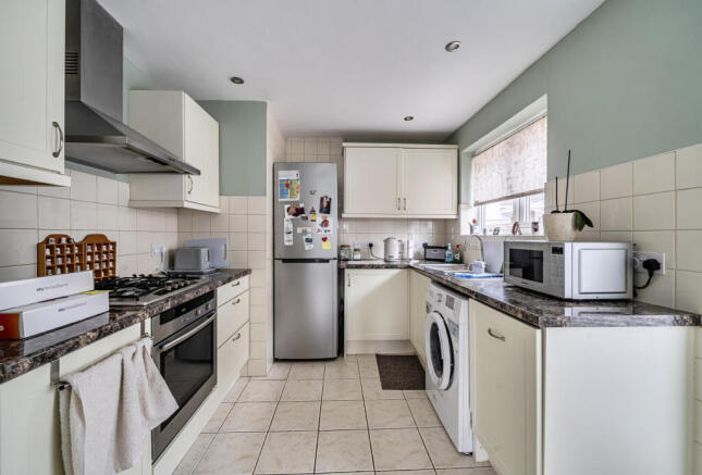 1426179-11-69b2de...