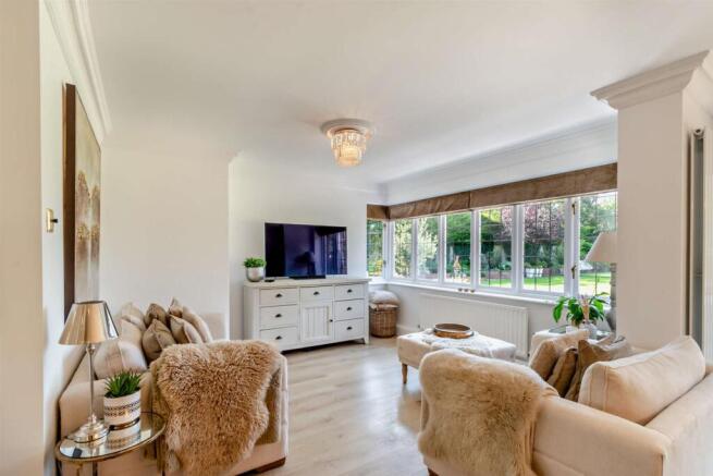 8569158-interior14-800.jpg