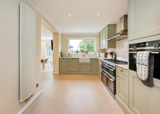 23 Windsor Road-5.jpg