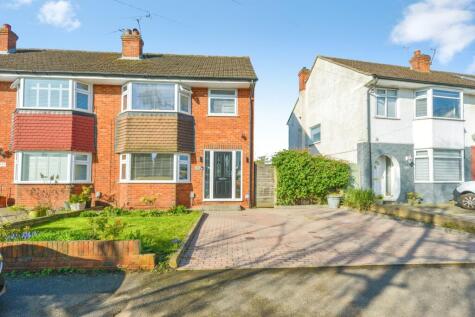 Churchgate, Waltham Cross, EN8