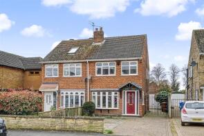 39, Maylands Avenue, Breaston DE72 3EE