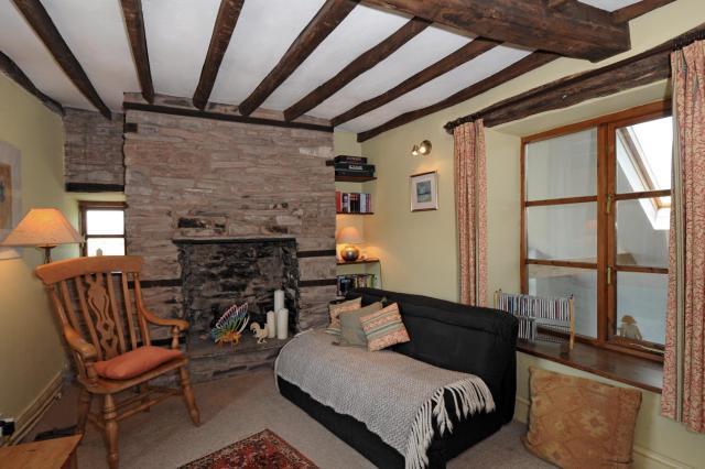 Ground floor sitting room/bedroom