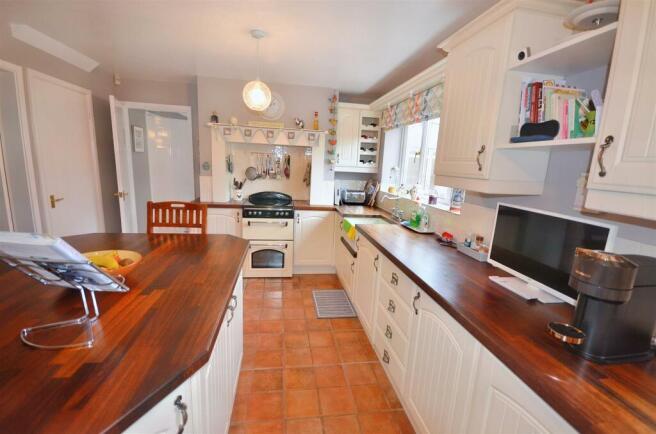 Breakfast Kitchen