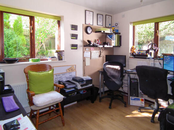 Photo 16