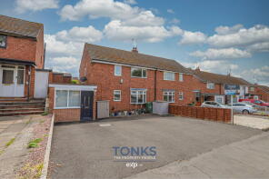 107, Bassnage Road, Halesowen B63 4HB