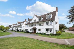 4, Essex House, Watts Road, Thames Ditton KT7 0BY