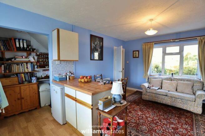 Kitchen (2)