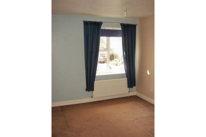 3 bed Detached to rent Image 4